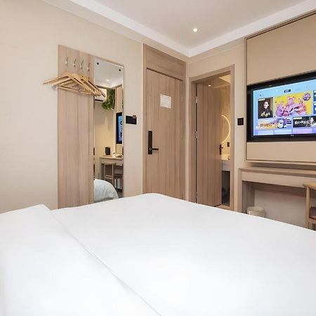 Green Tree Inn Nanjing Xinjiekou Wangfu Avenue ภายนอก รูปภาพ