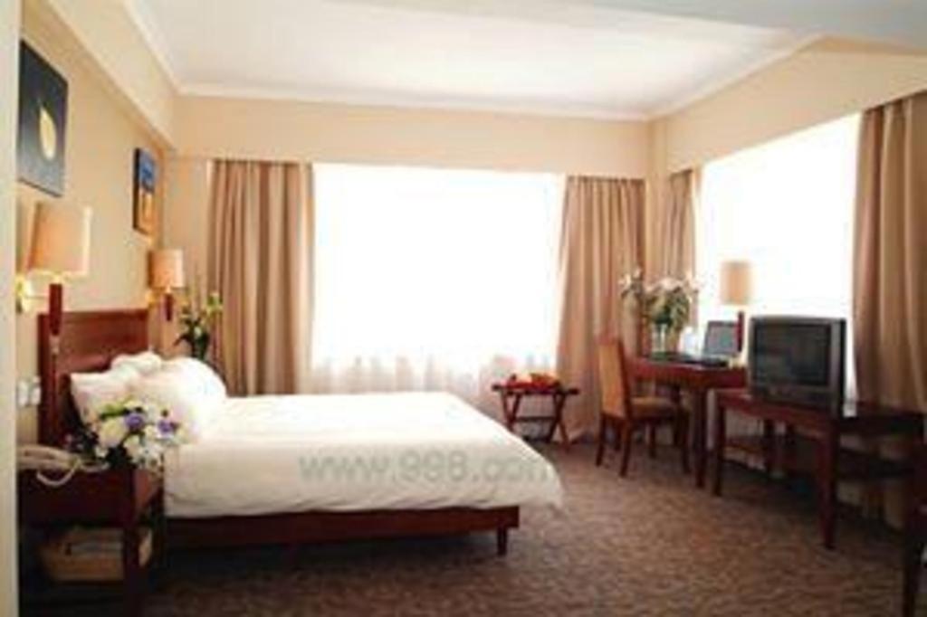 Green Tree Inn Nanjing Xinjiekou Wangfu Avenue ภายนอก รูปภาพ